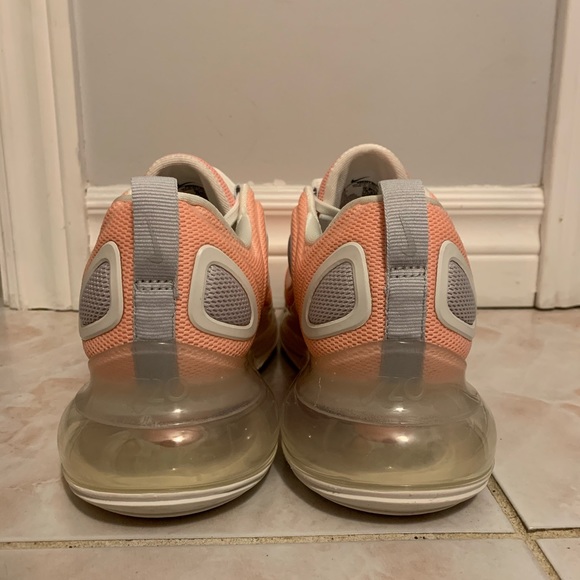 DONT WEAR LOOKING TO GET RID OF - Picture 4 of 6